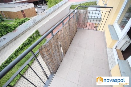 Novostavba: 2+kk s balkonem, 63m2 + balkon + sklep, Praha 4 - Modřany, garážové stání - Fotka 4