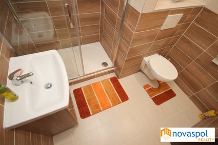 1+kk, 42m2, po rekonstrukci, Praha 8 - Bohnice - Fotka 1