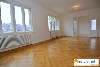 Od května: Nový 4+1, 160 m + balkon, zahrada, Gabčíkova, Praha 8 Libeň. - Fotka 5