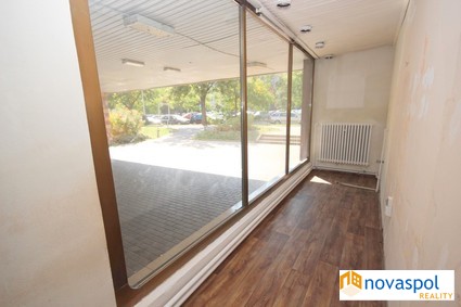 Obchodní prostor 30m2, Praha 4 - sídliště Spořilov - Fotka 1