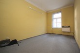 Kancelář / ateliér 88m2, Smíchov, úpravy na náklady nájemce nutné