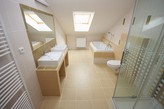 Novostavba, 3+kk, 116,5 m2, parkovací stání na zahradě, Praha 10 - Petrovice