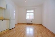 1+kk, 28 m2, Přemyslovská, Praha 3 Vinohrady.