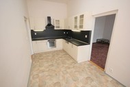 2+1, 75m2, rekonstrukce, Táboritská ulice